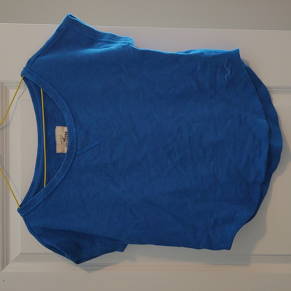 Blue Hollister short sleeve sweater top